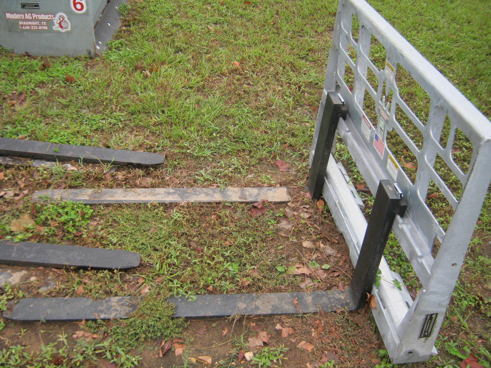 2020 Modern Ag Products Universal Quick Attach Pallet Fork for sale in